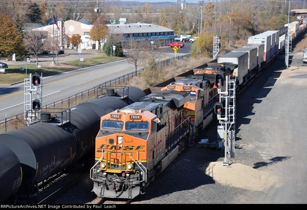 Intermodal cruises east